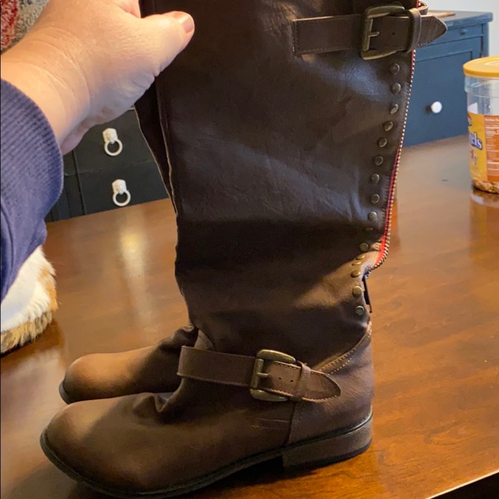Brown riding boots NWT